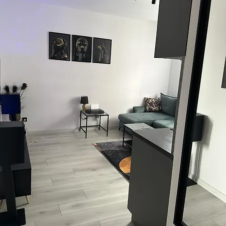 Julius Apartment